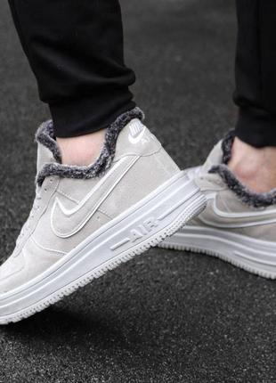 Кроссовки nike зимние