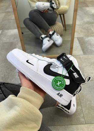 Жіночі високі чорно-білі шкіряні кросівки  в стилі nike copy air force mid 🆕 найк форс