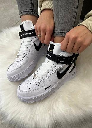 Жіночі високі чорно-білі шкіряні кросівки  в стилі nike air force mid 🆕 найк форс10 фото