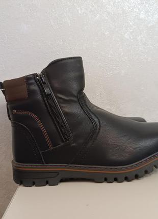 Зимние ботинки сапожки черевики тёплые 35 размер. новые черные4 фото