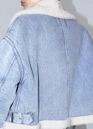 Дубленка куртка голубая белая мах короткая куртка дубленка zara новая джинсовая5 фото