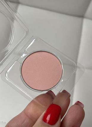 Румяна в рефилах matte blusher peony kodi professional make-up 5 г peony