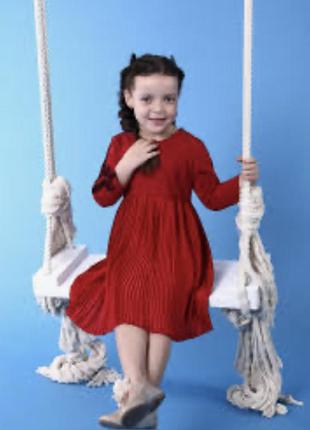 Красное платье плиссе для девочки ростом 98 см2 фото