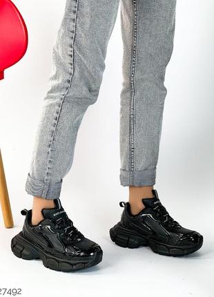 Распродажа черные демисезонные утепленные кроссовки внутри флис5 фото