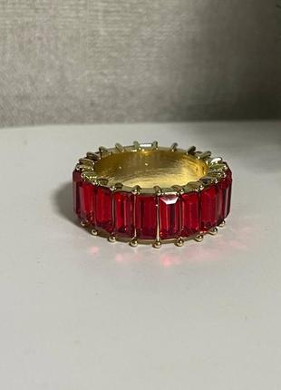 Очень красивое новое кольцо с камешками красного цвета, бижутерия3 фото