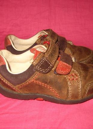 Шкіряні туфлі кросівки clarks — 21 розмір