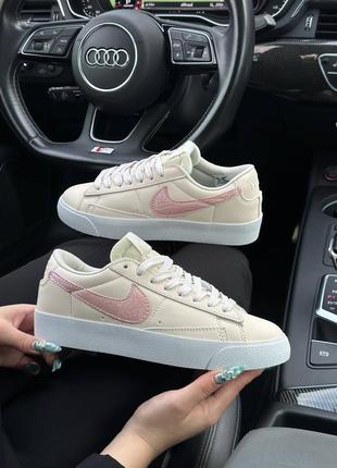 Жіночі бежеві шкіряні кросівки в стилі nike blazer low ‘77 🆕 кеди найк блейзер6 фото