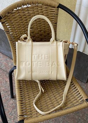 Женская сумка marc jacobs the tote bag mini cream9 фото