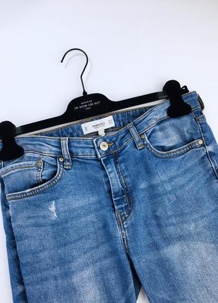 Женские штаны джинсы синие голубые рваные mango шорты5 фото