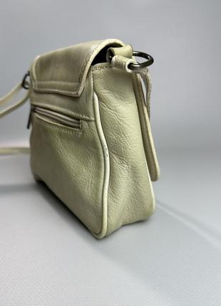 Невелика сумка від італійського виробника7 фото