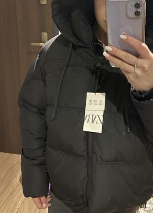 Zara   водо-та вітронепроникна куртка2 фото
