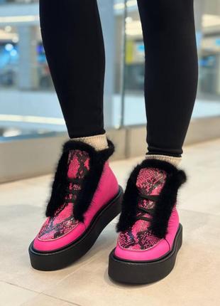 Розовые фуксия малиновые ботинки хатопы с опушением из норки5 фото