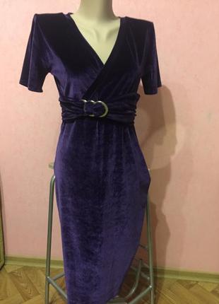 Велюровое платье