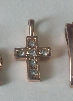 Подвески бижутерия.5 фото