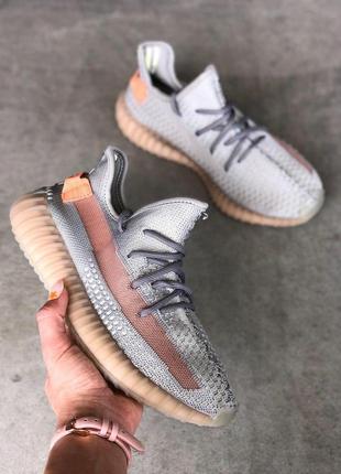 Стильные женские кроссовки adidas yeezy boost 350 true form в сером цвете5 фото