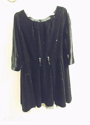 Вечірнє плаття фірменне