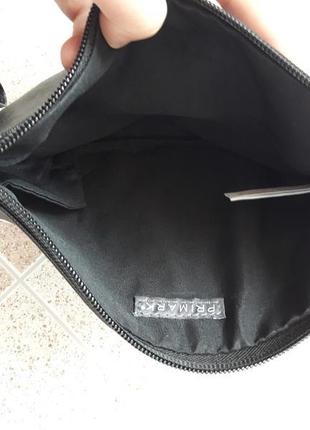 Абсолютно новая ,черная ручная сумка фирмы "primark"3 фото