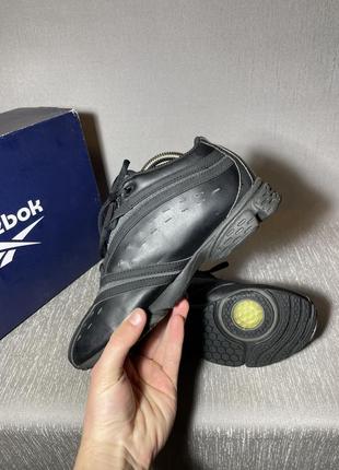 Женские кожаные оригинальные кроссовки reebok6 фото