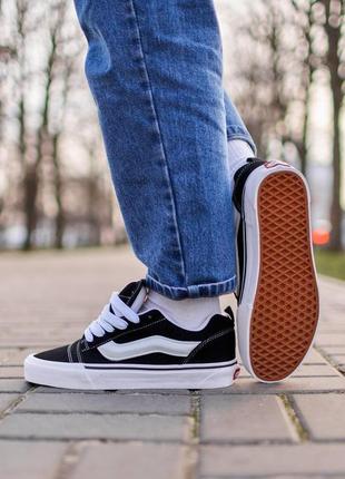 Текстильные кеды vans knu skool, black and white6 фото