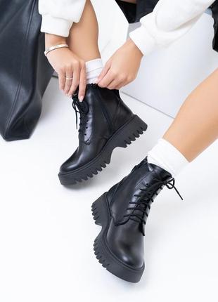 Черные кожаные ботинки берцы на меху, размер 371 фото