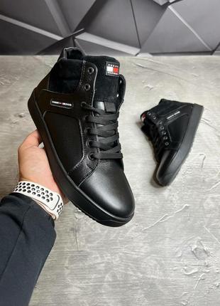 Зимові черевики tommy hilfiger, мужские зимние ботинки в чёрном цвете3 фото