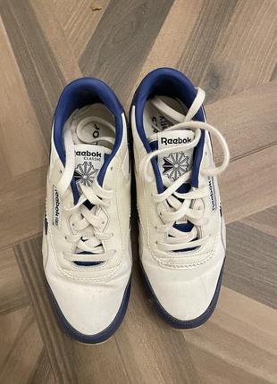 Кроссовки кожаные reebok classic бело-синие