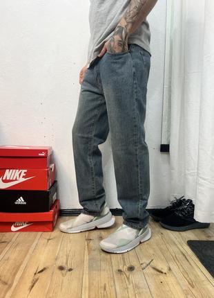 Джинси levis