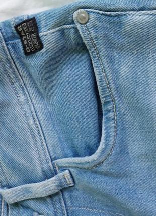 Джинсы джинсовые брюки с потертостями и необработанным краем5 фото