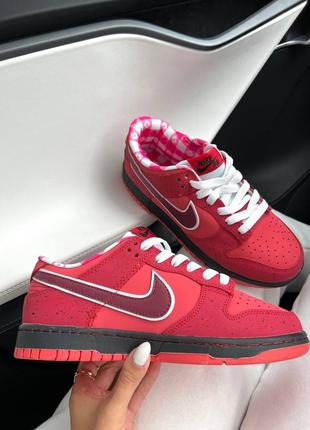 Женские кроссовки Where To Buy Pink-White nike Dunk Low WMNS "Golden Gals"6 фото