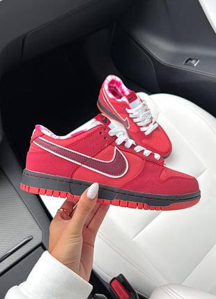 Женские кроссовки Where To Buy Pink-White nike Dunk Low WMNS "Golden Gals"10 фото