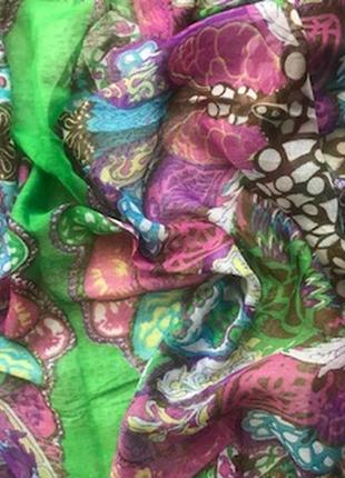 Ніжний літній парео-палантин