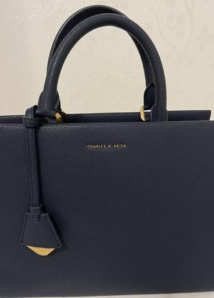 Сумка charles &amp; keith оригинал4 фото