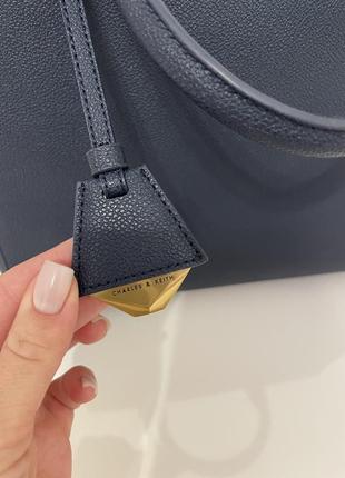 Сумка charles &amp; keith оригинал7 фото