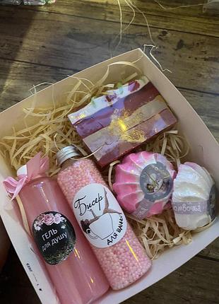Шикарний подарунковий набір. подарунковий бокс. подарунок. подарунки