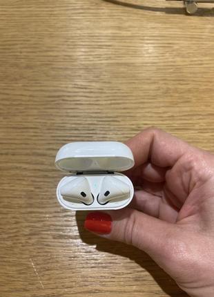 Навушники apple airpods