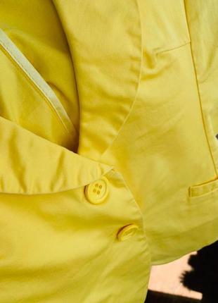 Яркий нарядный пиджак orsay, р-р 363 фото