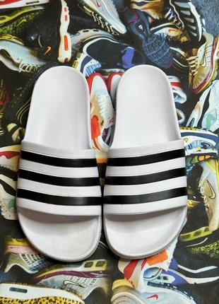 Тапочки adidas adilette