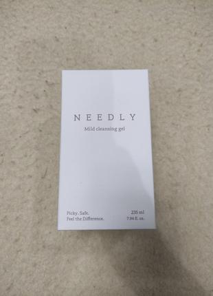 М'який очищаючий гель needly mild cleansing gel, 235 мл