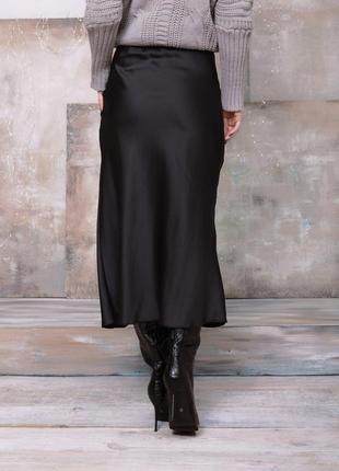 Черная шелковая юбка, размер l3 фото