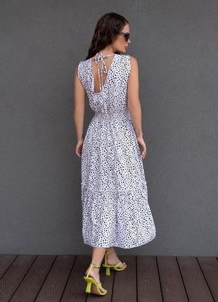 Біле в чорний горошок приталену сукню, розмір xxl3 фото