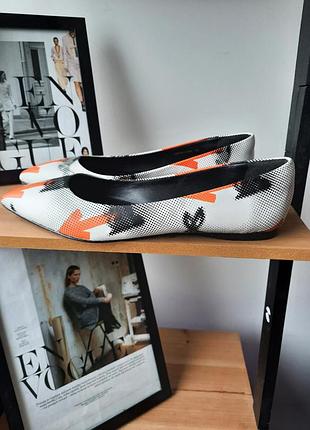 Туфли балетки острый нос лодочки от drada graffiti кожа 100%