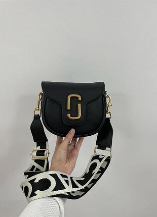 Женская сумка marc jacobs small saddle bag black/gold1 фото