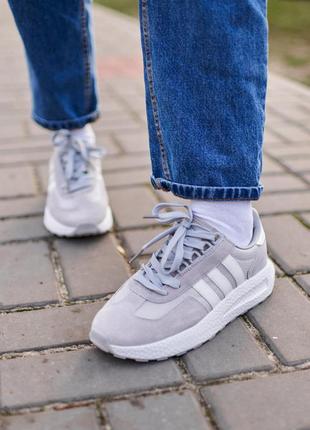 Стильні жіночі кросівки adidas retropy e5 grey white сірі з білим3 фото