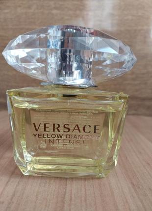 Versace yellow diamond intense парфумована вода1 фото