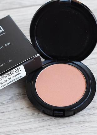 Румяна tender blush on farmasi № 19