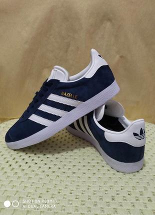 Шкіряні кросівки adidas gazelle