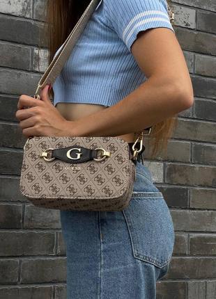 Жіноча сумка сумочка  guess izzy crossbody beige