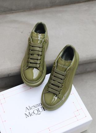 Кросівки alexander mcqueen olive patent  premium кроссовки кеди кеды