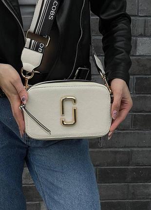 Жіноча сумка сумочка marc jacobs beige/gold (beige/black strap)