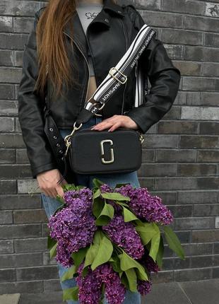 Жіноча сумка сумочка marc jacobs black/gold logo ( white/black strap)